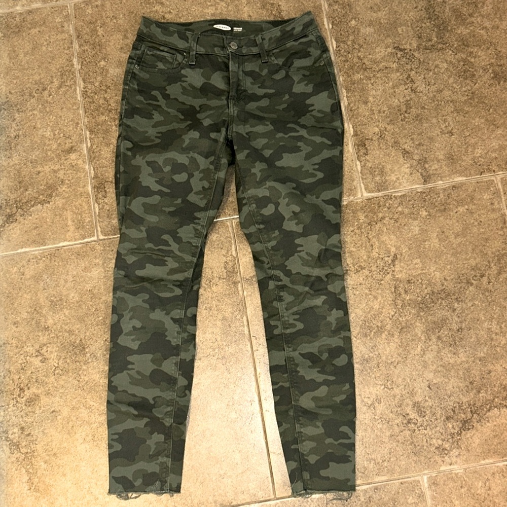 Old Navy Rockstar Super Skinny Joggers